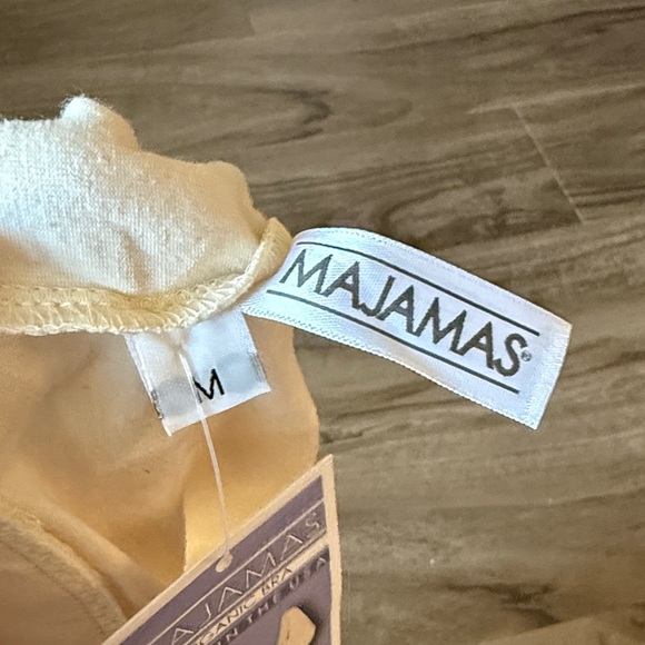 Cream Wireless Bra - Picture 5 of 5